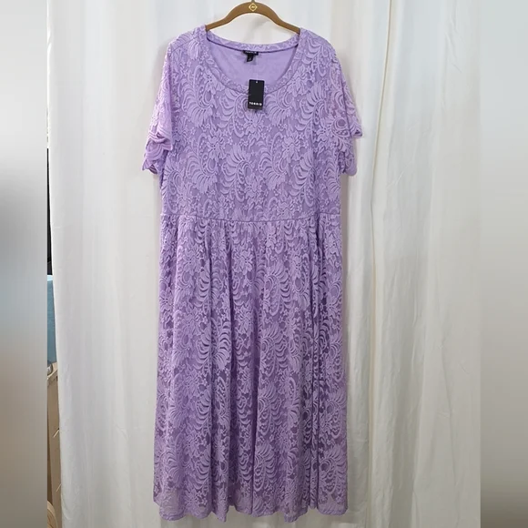 🥳HOST PICK🥳 Torrid 3 3X 22/24 Midi Lavender Lace Midi Fit Flare Dress Whimsy - Picture 3 of 12